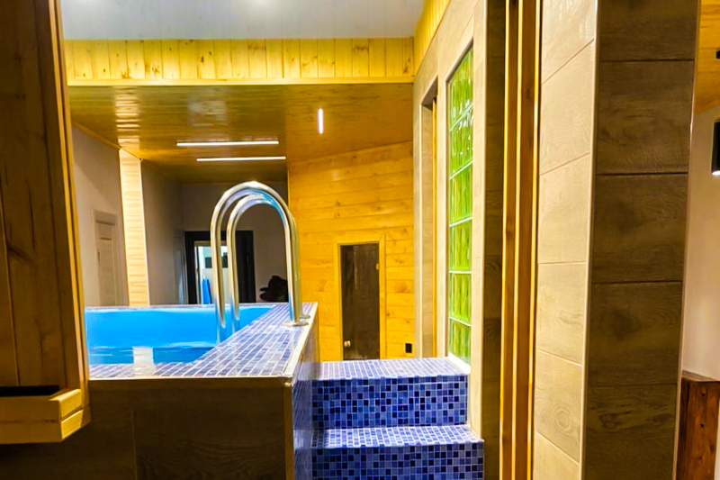 Финская сауна с бассейном, правый берег - Богатырь